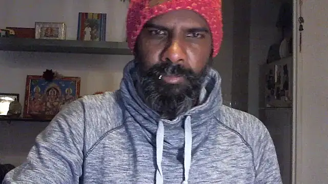 frenchblackc31 online show from November 2025 05:45:02 PM