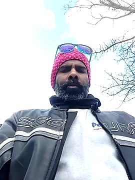frenchblackc31 online show from March 2026 01:25:01 PM
