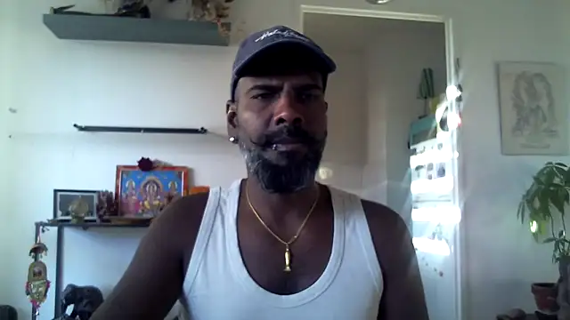 Snapshot of frenchblackc31 chatting on October 2025 04:15:02 PM frenchblackc31 online show from October 2025 04:15:02 PM