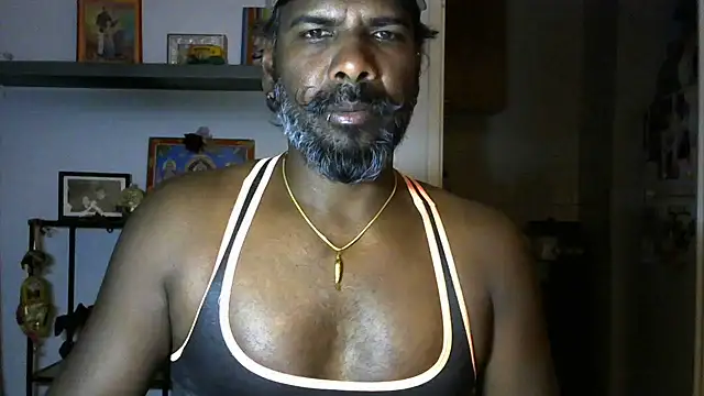 frenchblackc31 online show from June 2026 10:48:01 PM