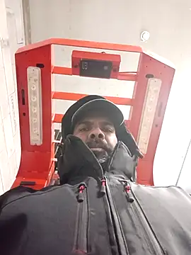 frenchblackc31 online show from November 2025 12:49:01 PM