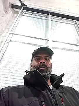 frenchblackc31 online show from December 2025 03:32:02 PM