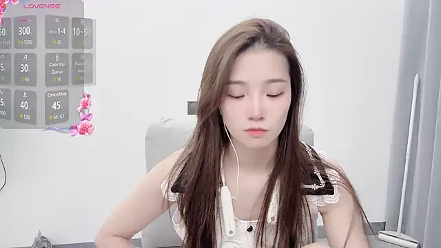 yuyu 77 online show from September 2025 04:36:02 PM