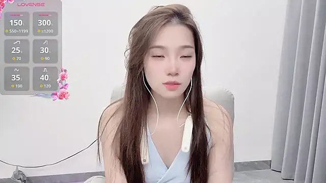 yuyu 77 online show from September 2025 04:35:02 PM