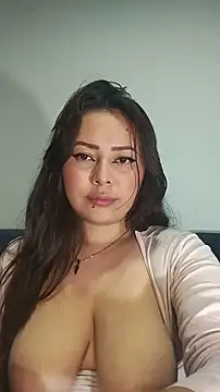 Damii 001 online show from May 2026 02:09:01 AM