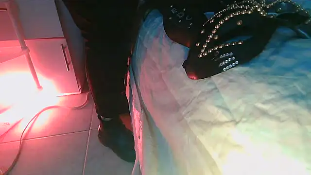 SatiroyNinfa online show from April 2026 09:32:02 PM