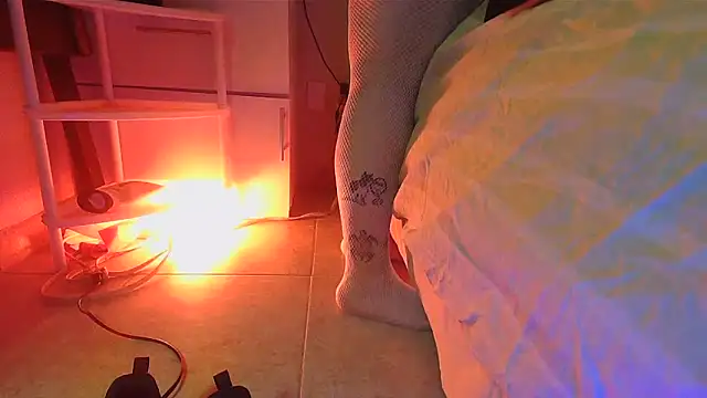 SatiroyNinfa online show from May 2026 10:42:01 PM