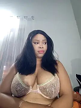 MadamPinky online show from December 2025 06:09:02 PM