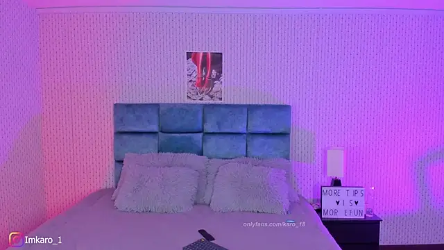 karoliine jones online show from November 2025 07:58:01 PM