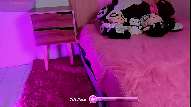 Alanaloiiss  online show from October 2025 03:03:01 AM