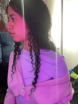 jadee8 online show from March 2026 08:43:02 PM