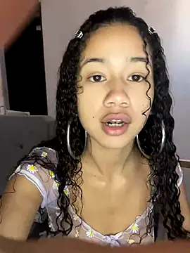 Snapshot of jadee8 chatting on November 2025 02:27:02 PM jadee8 online show from November 2025 02:27:02 PM