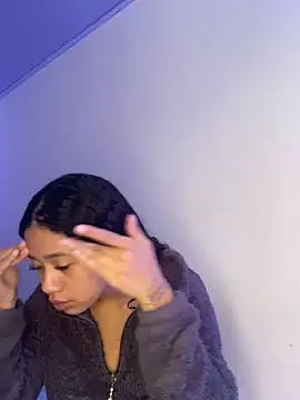 jadee8 online show from February 2026 03:42:01 PM