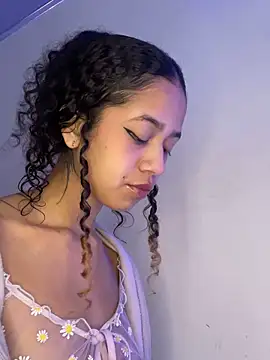 Snapshot of jadee8 chatting on November 2025 06:08:01 PM jadee8 online show from November 2025 06:08:01 PM