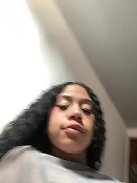 jadee8 online show from April 2026 06:36:01 PM