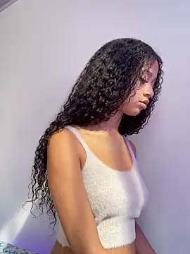 jadee8 online show from September 2025 08:25:01 PM