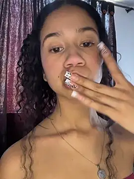 jadee8 online show from May 2026 07:42:01 PM