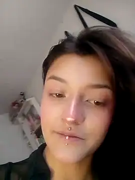 Emmantho online show from October 2025 04:41:01 PM