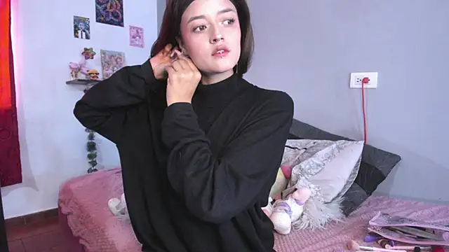 Emmantho online show from October 2025 05:06:01 PM