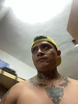 siilvestremx online show from November 2025 04:12:02 AM