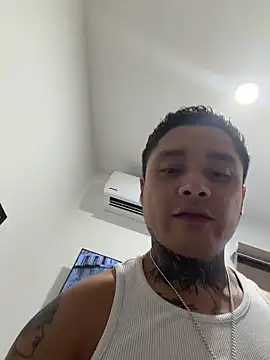 siilvestremx online show from May 2026 08:19:01 PM