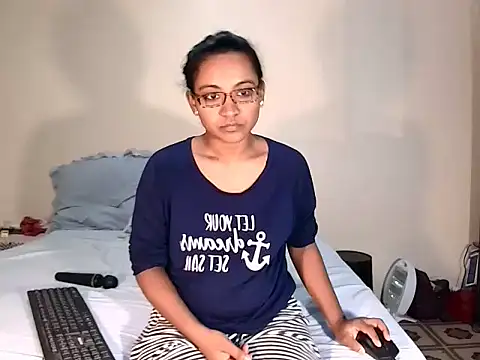 indiansweetflava online show from October 2025 04:20:02 AM