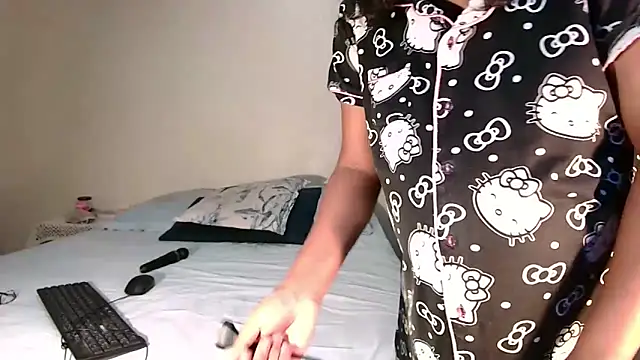 indiansweetflava online show from March 2026 05:01:01 AM