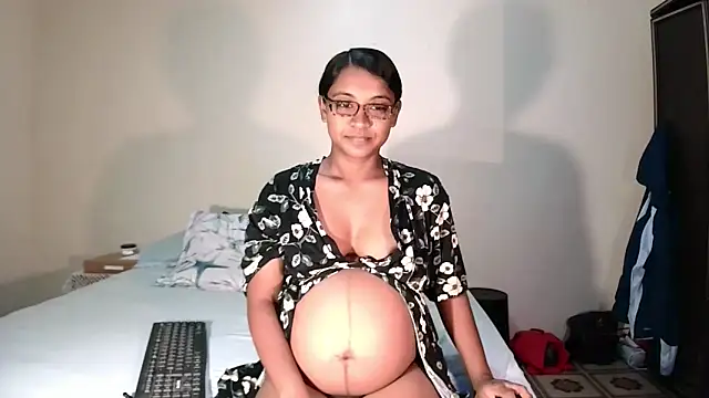 indiansweetflava online show from March 2026 04:58:02 AM