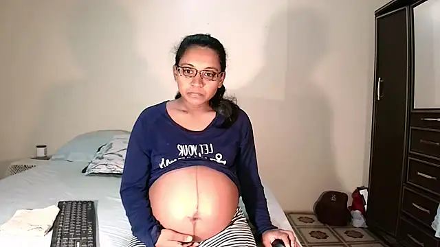 indiansweetflava online show from April 2026 03:53:02 AM