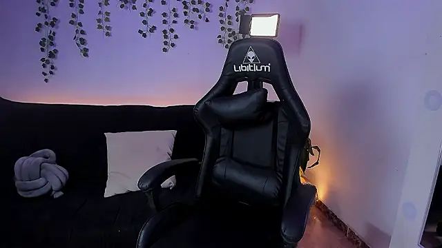 sara doll77 online show from March 2026 05:29:01 PM