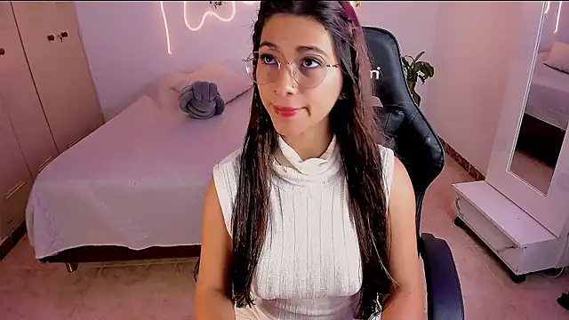 sara doll77 online show from October 2025 09:15:02 PM