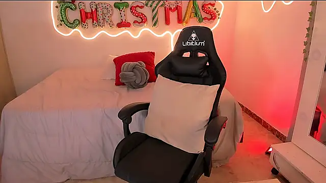 sara doll77 online show from December 2025 12:36:01 AM