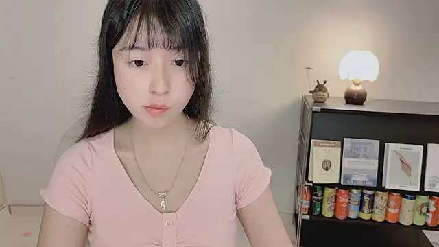 Onechestnut online show from May 2026 09:05:01 AM