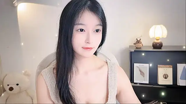 Snapshot of Onechestnut chatting on November 2025 01:47:01 PM Onechestnut online show from November 2025 01:47:01 PM