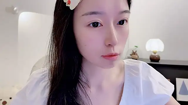 Snapshot of Onechestnut chatting on November 2025 06:36:01 AM Onechestnut online show from November 2025 06:36:01 AM