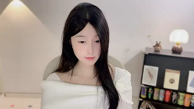 Snapshot of Onechestnut chatting on December 2025 01:14:02 PM Onechestnut online show from December 2025 01:14:02 PM