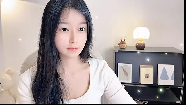 Snapshot of Onechestnut chatting on November 2025 12:31:02 PM Onechestnut online show from November 2025 12:31:02 PM