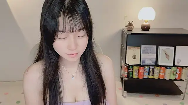 Onechestnut online show from May 2026 08:56:01 AM