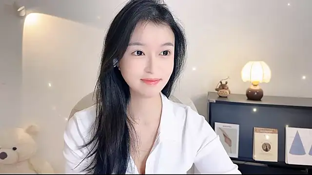 Snapshot of Onechestnut chatting on November 2025 06:16:02 AM Onechestnut online show from November 2025 06:16:02 AM