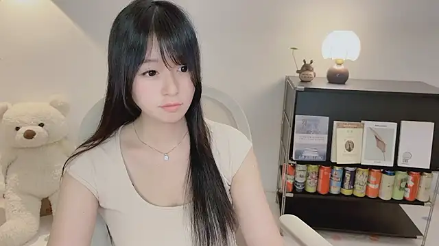 Snapshot of Onechestnut chatting on June 2026 03:12:01 PM Onechestnut online show from June 2026 03:12:01 PM