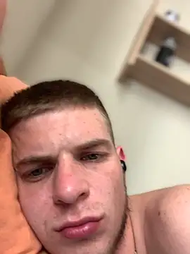 macho1347 online show from October 2025 11:23:02 AM