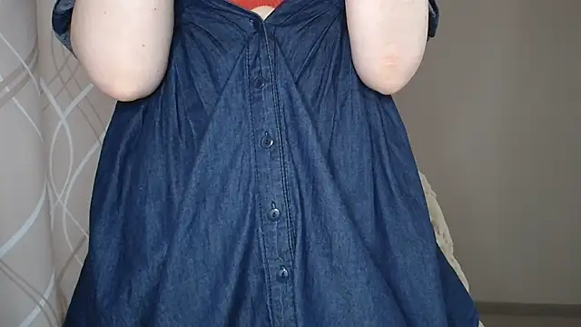 Snapshot of miss__Sophie chatting on May 2026 07:16:02 AM miss Sophie online show from May 2026 07:16:02 AM