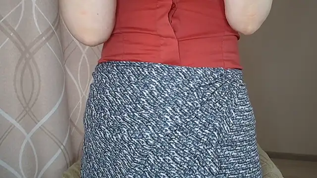 Snapshot of miss__Sophie chatting on April 2026 11:00:01 AM miss Sophie online show from April 2026 11:00:01 AM