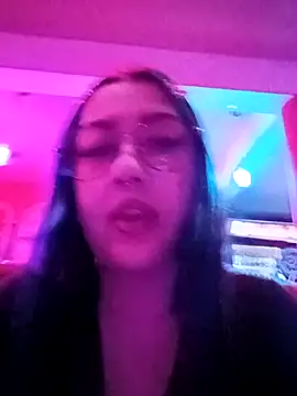 Dulcedeanis online show from April 2026 02:40:01 AM