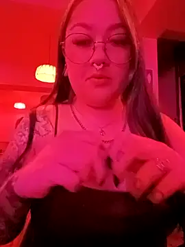 Snapshot of Dulcedeanis chatting on October 2025 02:35:02 AM Dulcedeanis online show from October 2025 02:35:02 AM