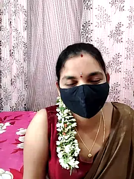 Lalitha-1995 online show from November 2025 06:41:01 AM