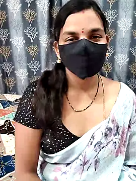 Snapshot of Lalitha-1995 chatting on June 2026 05:49:02 AM Lalitha-1995 online show from June 2026 05:49:02 AM