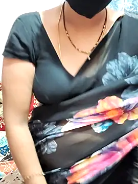 Snapshot of Lalitha-1995 chatting on June 2026 06:01:02 PM Lalitha-1995 online show from June 2026 06:01:02 PM