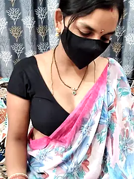Snapshot of Lalitha-1995 chatting on June 2026 08:04:02 AM Lalitha-1995 online show from June 2026 08:04:02 AM