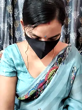 Snapshot of Lalitha-1995 chatting on May 2026 05:16:02 AM Lalitha-1995 online show from May 2026 05:16:02 AM